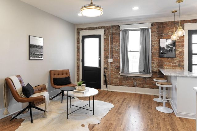 229-235 W 4th Street, Covington, KY 41011