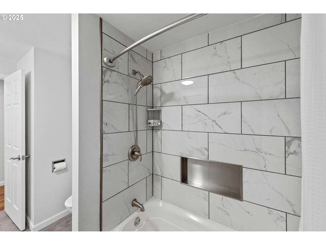 540 QUEENS Ave, Lakeside, OR 97449