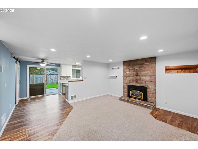 540 QUEENS Ave, Lakeside, OR 97449