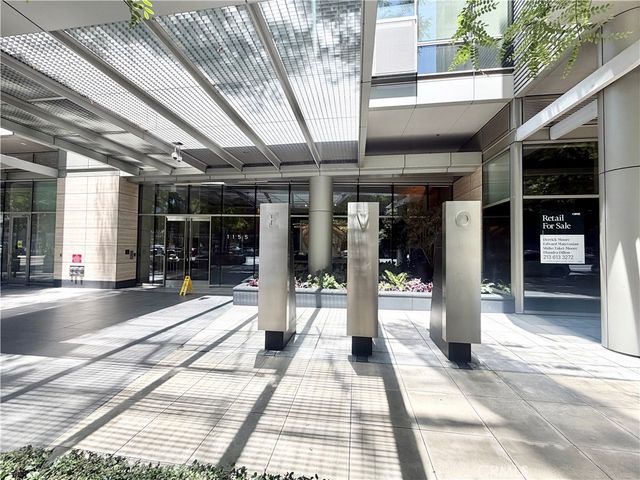 1155 S Grand Avenue 1017, Los Angeles, CA 90015