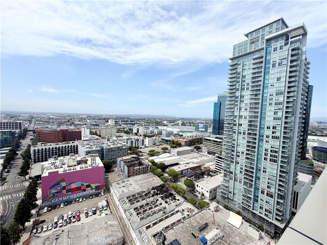 1155 S Grand Avenue 1017, Los Angeles, CA 90015