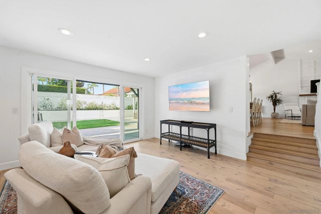 114 Cerro Street, Encinitas, CA 92024