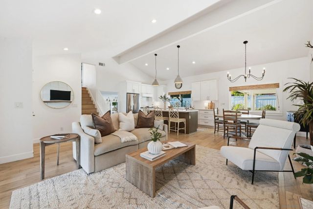 114 Cerro Street, Encinitas, CA 92024