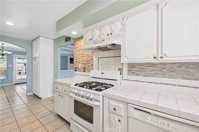 2013 Stanford, Simi Valley, CA 93065