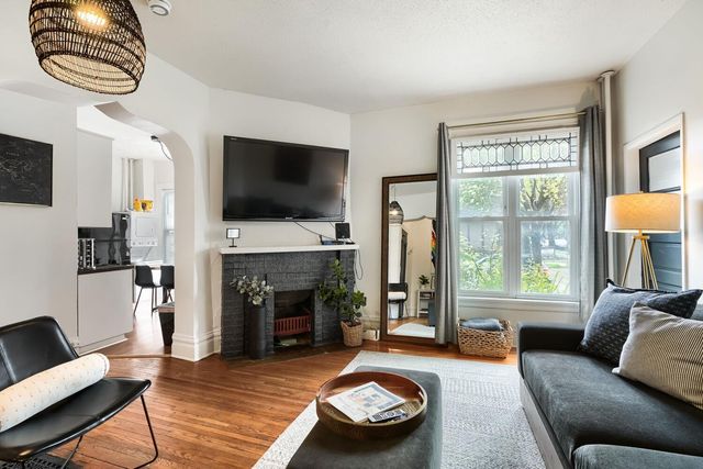 2757 Fremont Avenue S, Minneapolis, MN 55408