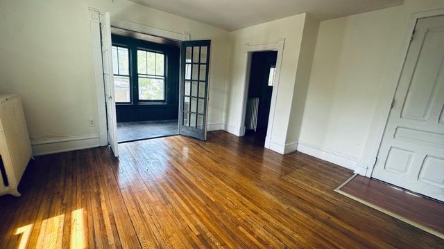 2757 Fremont Avenue S, Minneapolis, MN 55408