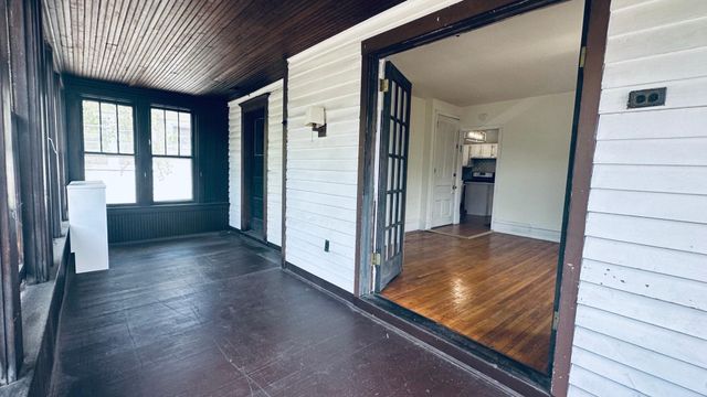 2757 Fremont Avenue S, Minneapolis, MN 55408