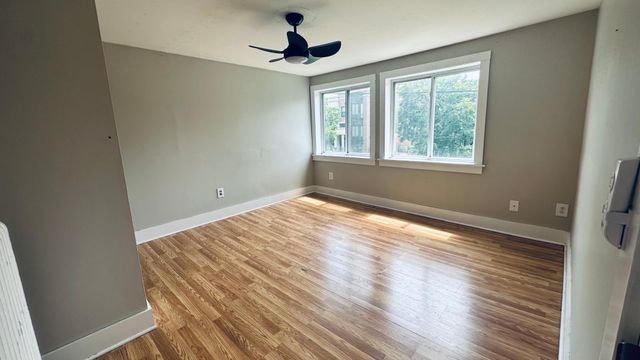 2757 Fremont Avenue S, Minneapolis, MN 55408