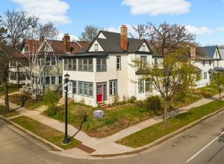 2757 Fremont Avenue S, Minneapolis, MN 55408