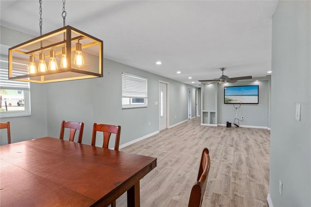 3831 118TH STREET W, Bradenton, FL 34210