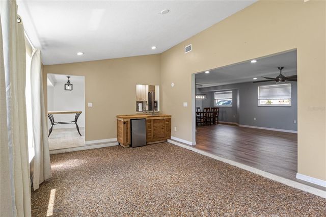 3831 118TH STREET W, Bradenton, FL 34210