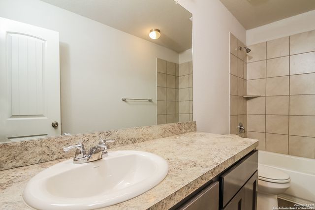 10327 Green Branch, San Antonio, TX 78223