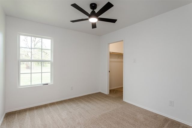 308 S 3rd, Bonham, TX 75418