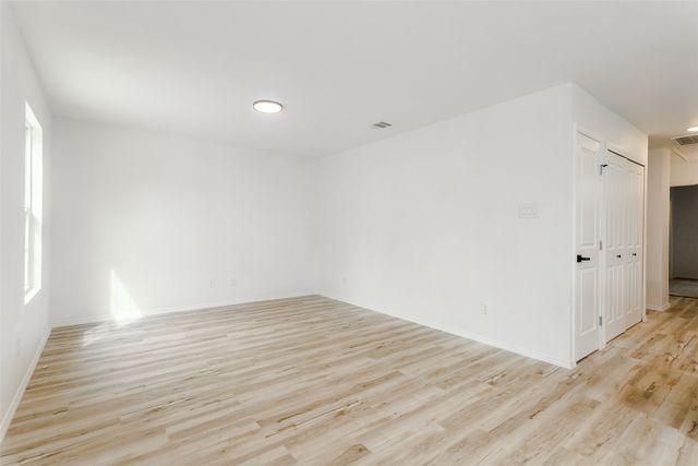 308 S 3rd, Bonham, TX 75418
