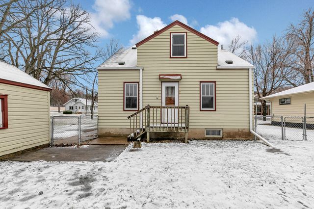 226 4th Street E, Rockville, MN 56369