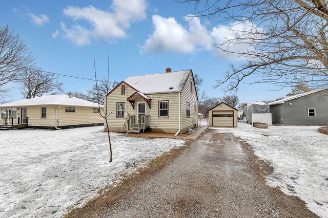 226 4th Street E, Rockville, MN 56369