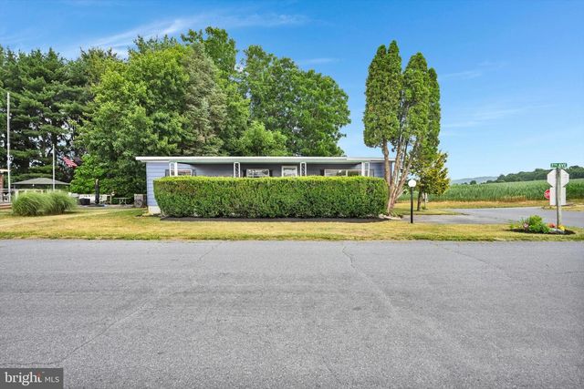 718 PALM CITY PARK, Annville, PA 17003