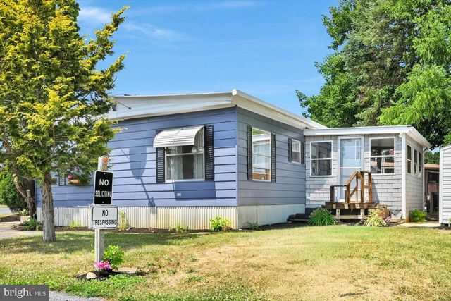 718 PALM CITY PARK, Annville, PA 17003