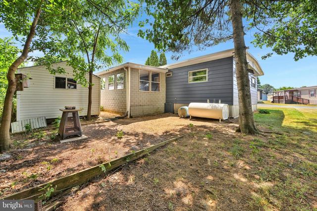 718 PALM CITY PARK, Annville, PA 17003