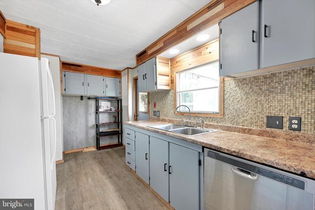 718 PALM CITY PARK, Annville, PA 17003