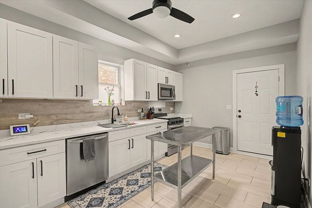 5932 S Elizabeth Street, Chicago, IL 60636
