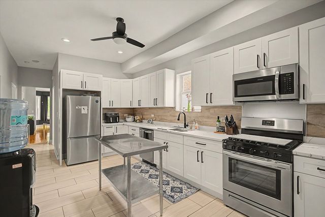 5932 S Elizabeth Street, Chicago, IL 60636