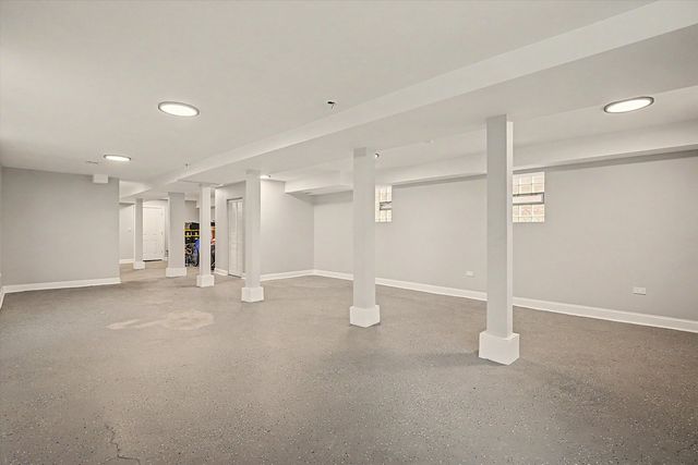 5932 S Elizabeth Street, Chicago, IL 60636