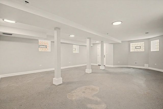 5932 S Elizabeth Street, Chicago, IL 60636