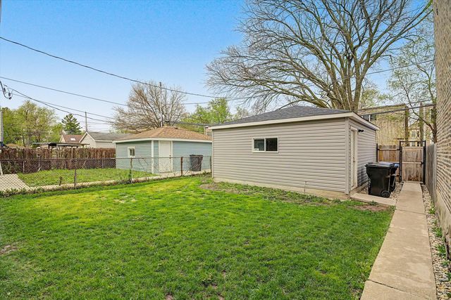 5932 S Elizabeth Street, Chicago, IL 60636