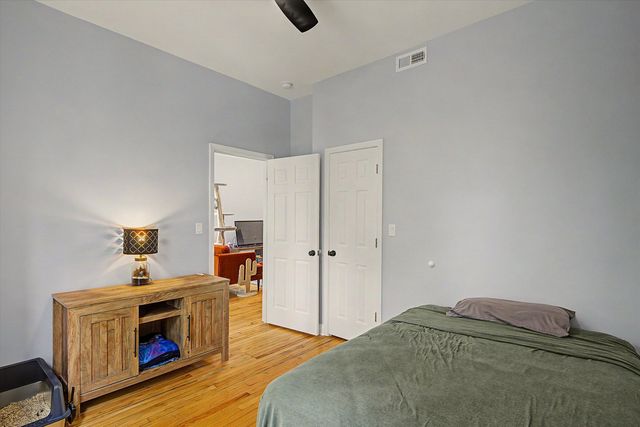 5932 S Elizabeth Street, Chicago, IL 60636