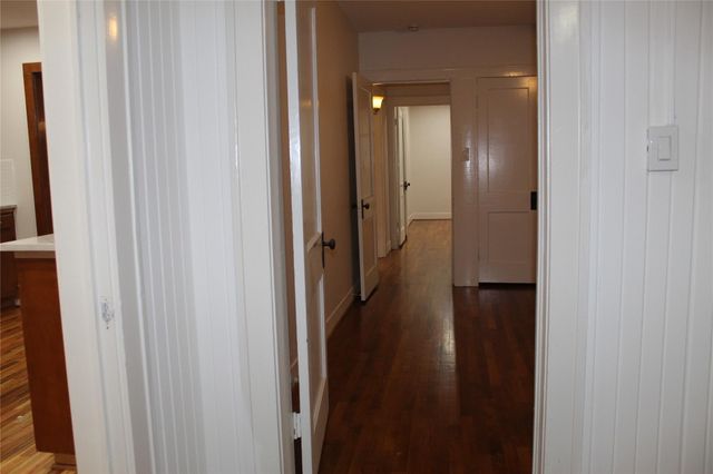 2713 Cochran Street, Houston, TX 77009