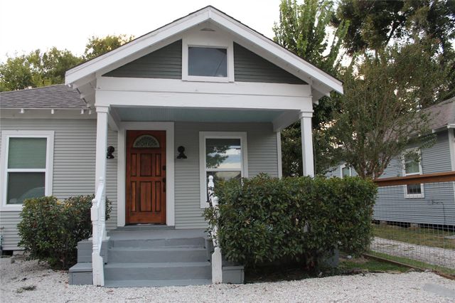 2713 Cochran Street, Houston, TX 77009