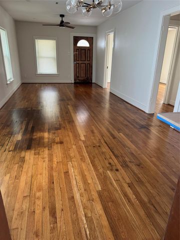 2713 Cochran Street, Houston, TX 77009