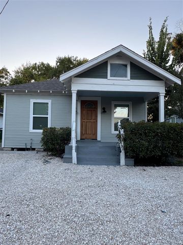 2713 Cochran Street, Houston, TX 77009