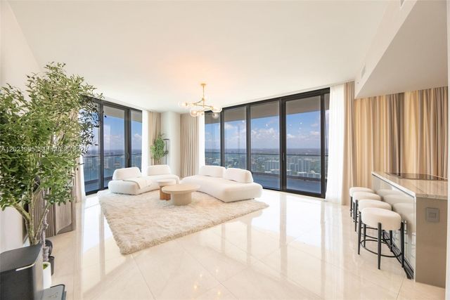 18975 Collins Avenue 5205, Sunny Isles Beach, FL 33160