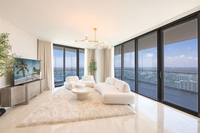 18975 Collins Avenue 5205, Sunny Isles Beach, FL 33160