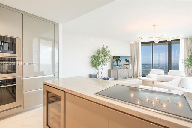 18975 Collins Avenue 5205, Sunny Isles Beach, FL 33160