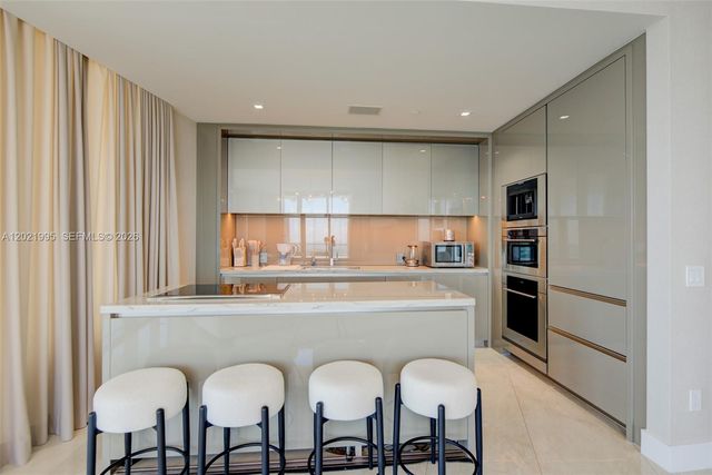 18975 Collins Avenue 5205, Sunny Isles Beach, FL 33160