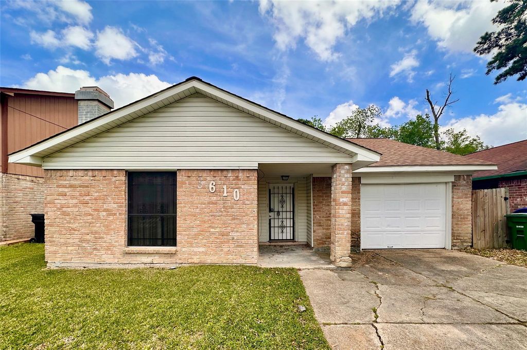 8610 Valley Meadow Drive, Houston, TX 77078