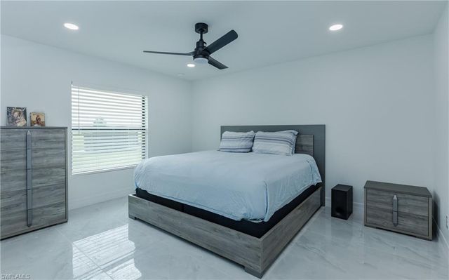 416 NW 25th AVE, Cape Coral, FL 33993