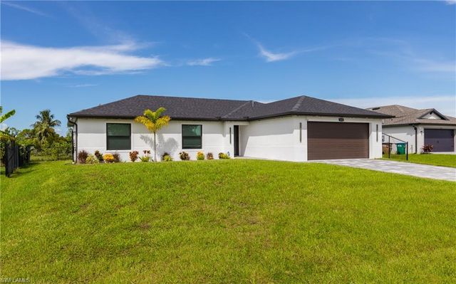 416 NW 25th AVE, Cape Coral, FL 33993