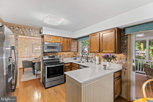 10057 CARILLON DR, Ellicott City, MD 21042