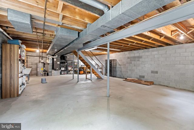 10057 CARILLON DR, Ellicott City, MD 21042