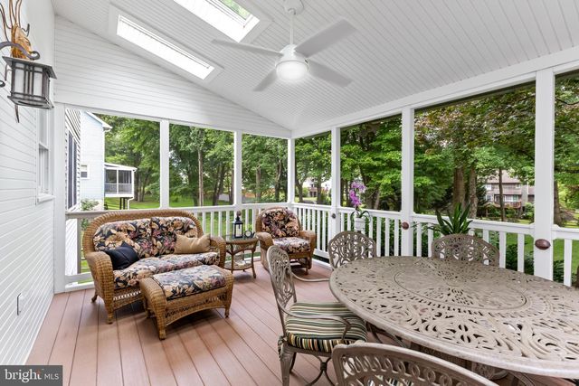 10057 CARILLON DR, Ellicott City, MD 21042
