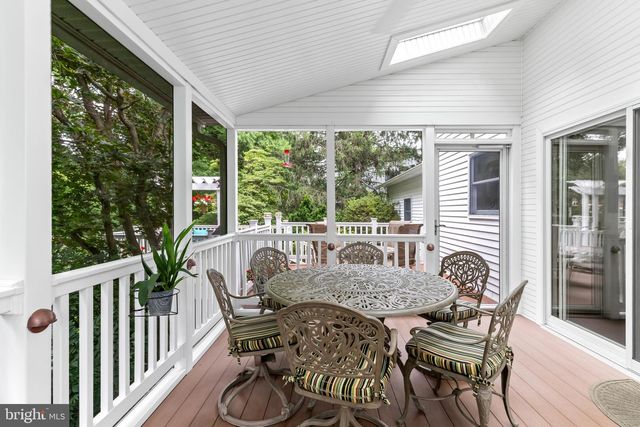 10057 CARILLON DR, Ellicott City, MD 21042