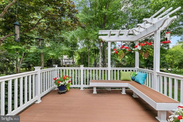 10057 CARILLON DR, Ellicott City, MD 21042