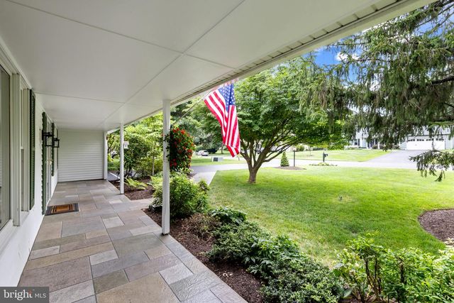 10057 CARILLON DR, Ellicott City, MD 21042