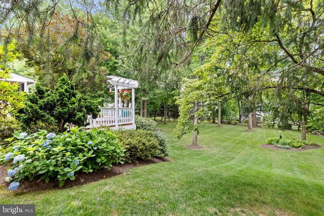 10057 CARILLON DR, Ellicott City, MD 21042