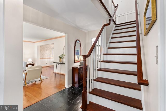 10057 CARILLON DR, Ellicott City, MD 21042