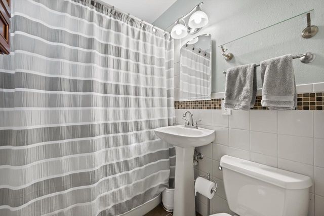 1038 4th AVENUE, Grafton, WI 53024